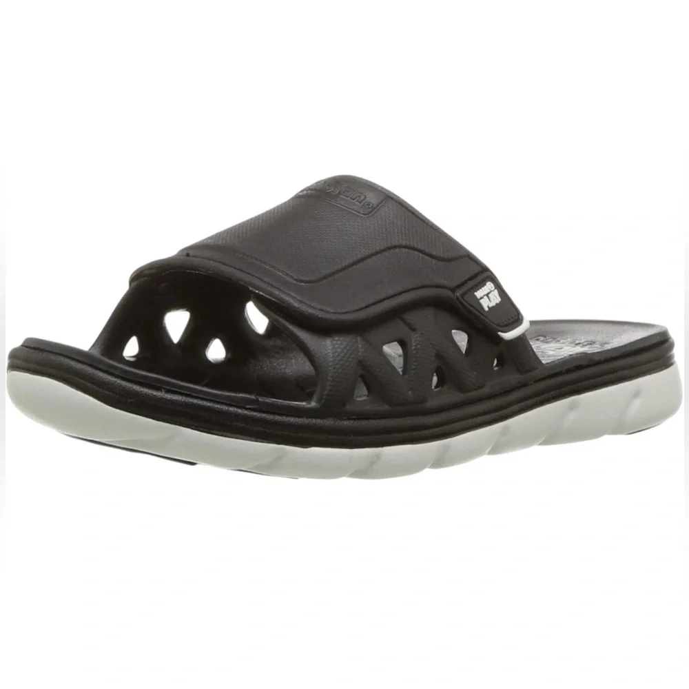 Stride Rite comfortable black
